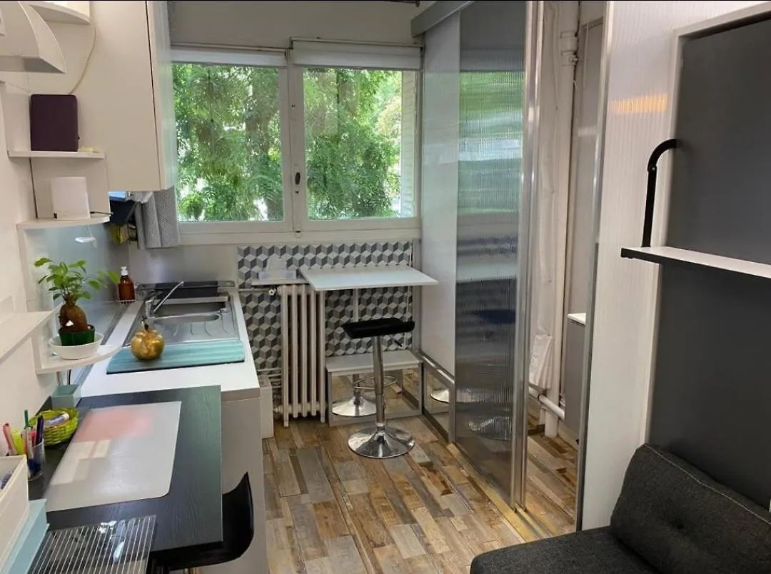Paris Tour Eiffel Mirabeau Apartment